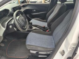 
										Peugeot 208  1.2 PureTech 68ch E6.c Active 5p complet									