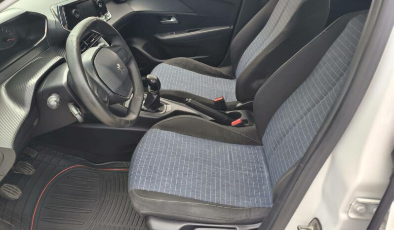 
								Peugeot 208  1.2 PureTech 68ch E6.c Active 5p complet									