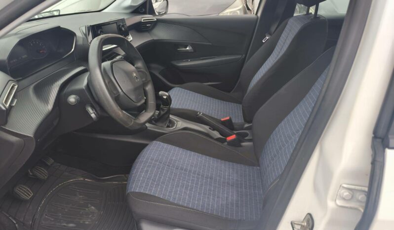 
								Peugeot 208 1,2 Puretech 75cv complet									