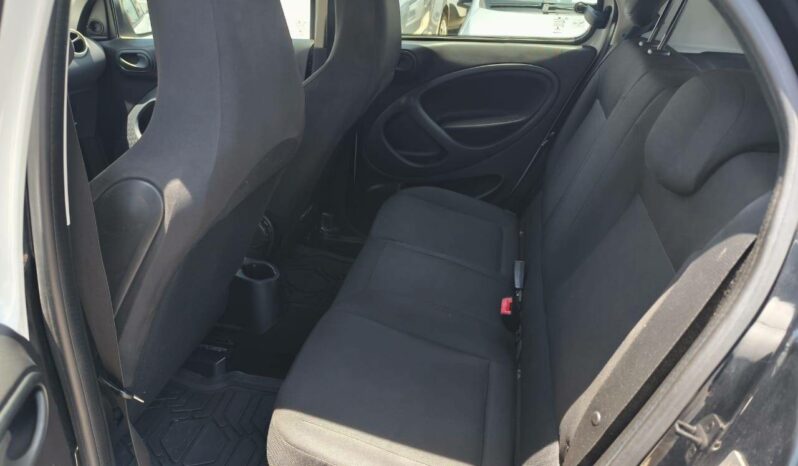 
								forfour Base 52 kW (453.042) complet									
