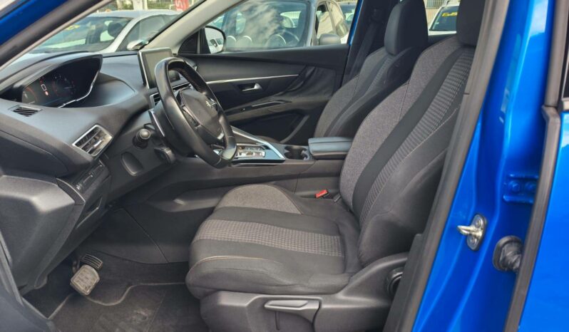 
								Peugeot 3008 II 1.5 BlueHDi 130ch E6.c Active S&S complet									