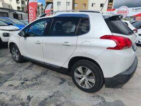 Peugeot 2008  1.2 PureTech Access