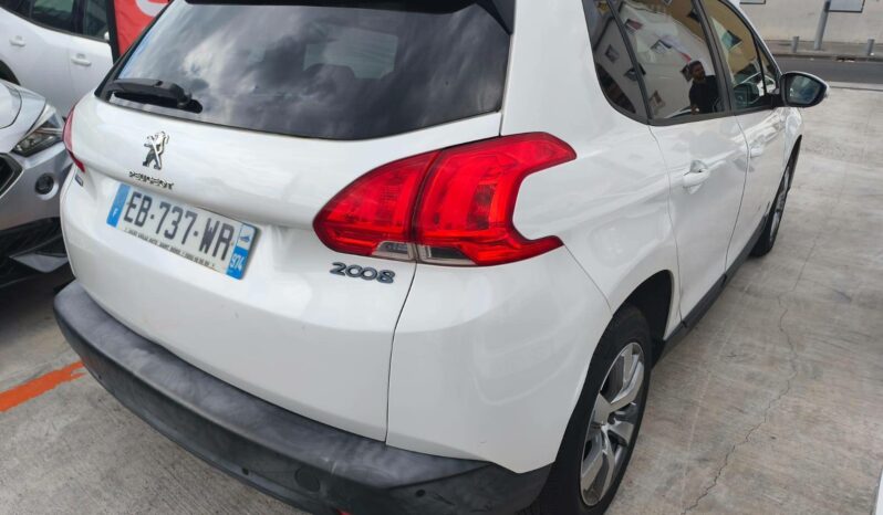 
								Peugeot 2008  1.2 PureTech 110ch Active complet									