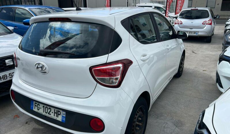 
								Hyundai i10 complet									