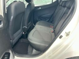 
										Hyundai i10 complet									