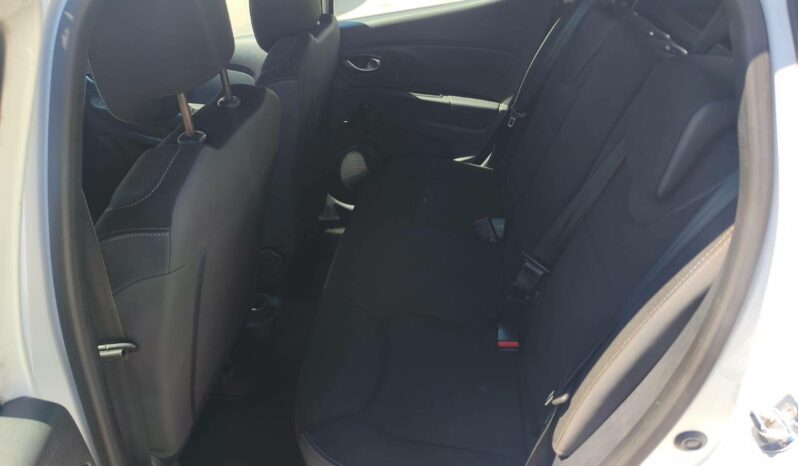 
								Renault Clio IV (B98) 1.5 dCi 75ch complet									