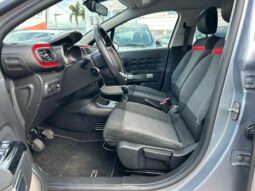 
										Citroën C3 III PureTech 82ch Live complet									