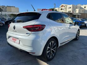 Renault Clio V   1.6 E-Tech hybride 140ch Zen –