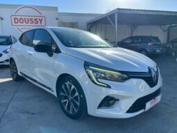 
										Renault Clio V   1.6 E-Tech hybride 140ch Zen – complet									