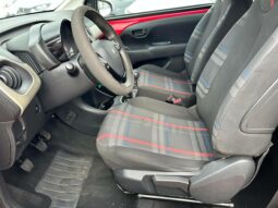 
										Peugeot 108  1.2 PureTech Active 3p complet									