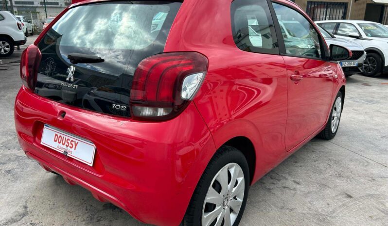 
								Peugeot 108  1.2 PureTech Active 3p complet									