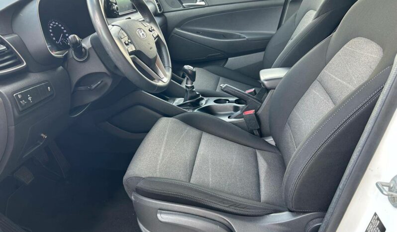 
								Tucson Premium 2WD complet									