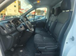 
										Renault Trafic 2.0 BLUE Dci 120 CH complet									
