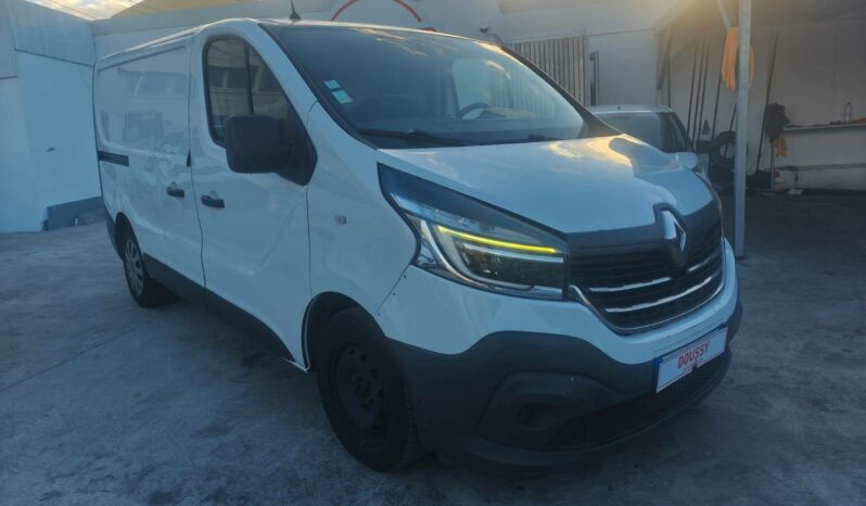 
								Renault Trafic 2.0 BLUE Dci 120 CH complet									