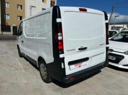 
										Renault Trafic 2.0 BLUE Dci 120 CH complet									