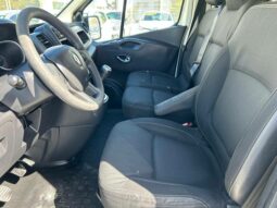 
										Renault Trafic 2.0 BLUE Dci 120 CH complet									