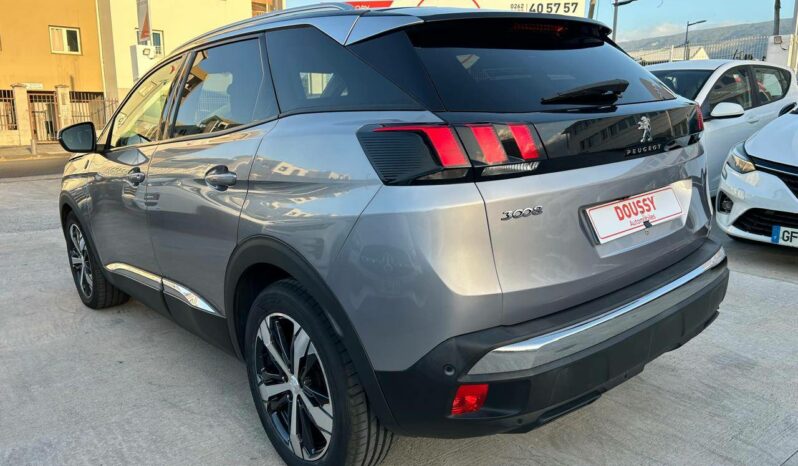 
								Peugeot 3008 II 1.2 PureTech 130ch S&S Crossway complet									