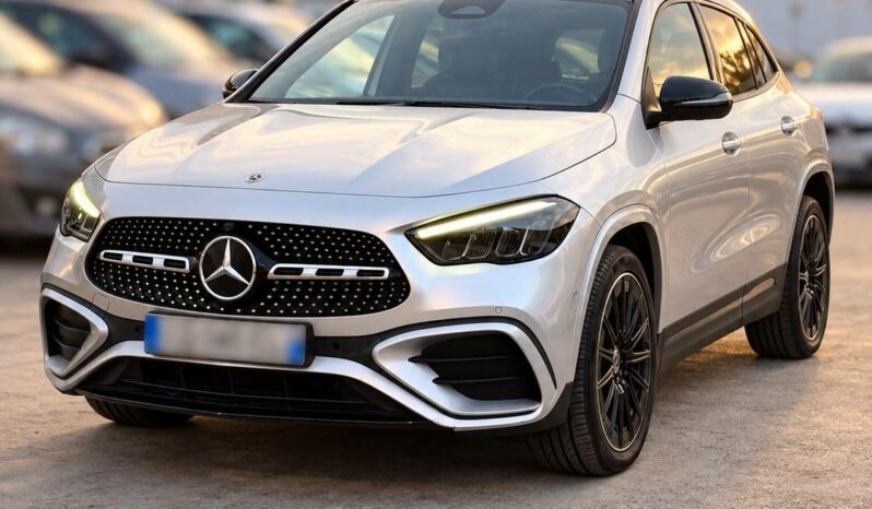 
								GLA GLA 250 e (247.785) complet									
