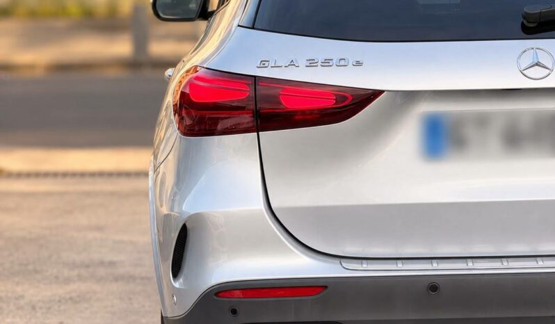 
								GLA GLA 250 e (247.785) complet									