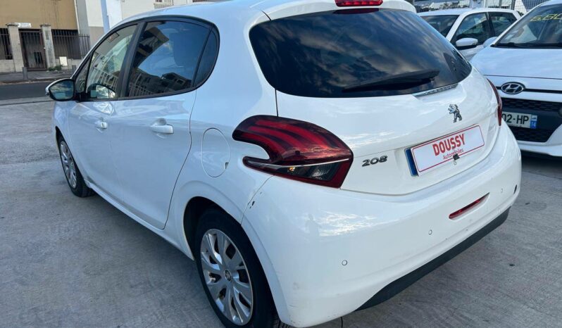 
								Peugeot 208  1.5 BlueHDi 100ch E6.c Active 5p complet									