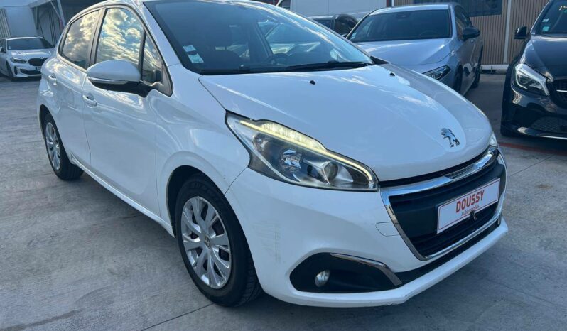 
								Peugeot 208  1.5 BlueHDi 100ch E6.c Active 5p complet									