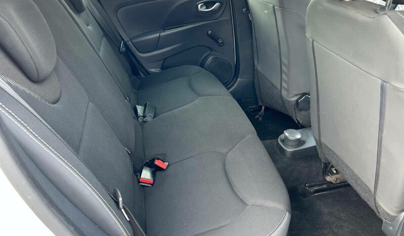 
								Renault Clio 1,5 Dci 75 Ch complet									
