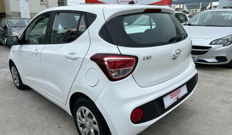 
								Hyundai i10 II 1.0 66ch Initia complet									