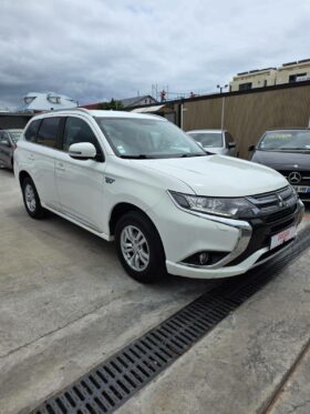 Mitsubishi Outlander III 2.0 150ch Inform 2WD 5 places