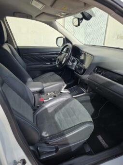 
										Mitsubishi Outlander III 2.0 150ch Inform 2WD 5 places complet									