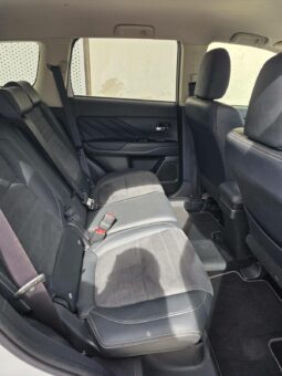
										Mitsubishi Outlander III 2.0 150ch Inform 2WD 5 places complet									