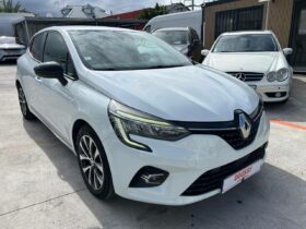 Renault Clio V (BJA) 1.6 E-Tech hybride 140ch